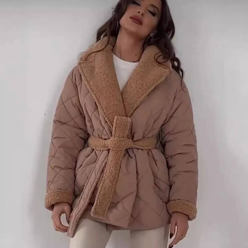 Elegant Quilted With Faux Fur  - Street Fashion Taiwan review and price